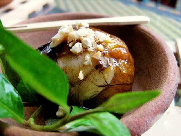 Những món nên ăn và cần tránh để may mắn ngày đầu năm-10