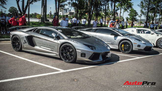 Hai đại gia tuổi Hợi chơi siêu xe khét tiếng nhất tại Việt Nam-12
