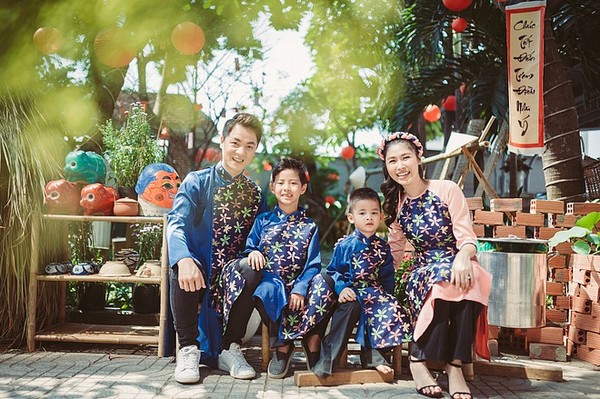 Khoảnh khắc đón Tết cùng nhau của các cặp đôi Sao Việt: Mỗi cây mỗi hoa, mỗi nhà mỗi cảnh-5