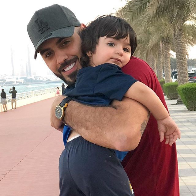 Chàng trai từng bị trục xuất vì quá đẹp trai: Cuộc sống lên tiên, 5 năm sau khiến người ta sững sờ vì vẻ ngoài-20