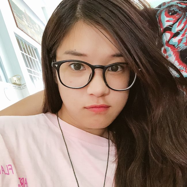 Mỹ nhân tuổi Hợi để mặt mộc: Bất ngờ nhất là Angela Phương Trinh, Huyền My-14