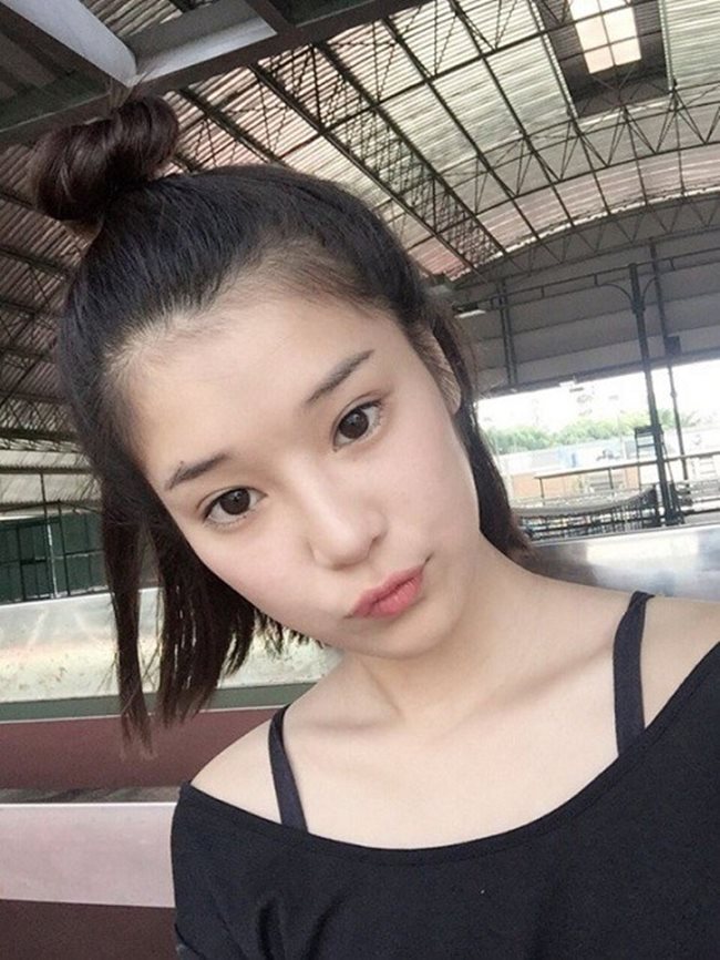 Mỹ nhân tuổi Hợi để mặt mộc: Bất ngờ nhất là Angela Phương Trinh, Huyền My-15