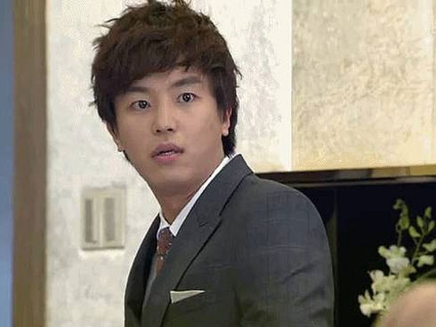 Sau khi rời đi tôi mới nghĩ sao mình lại có thể chịu đựng cuộc hôn nhân tồi tệ lâu đến thế!”-3