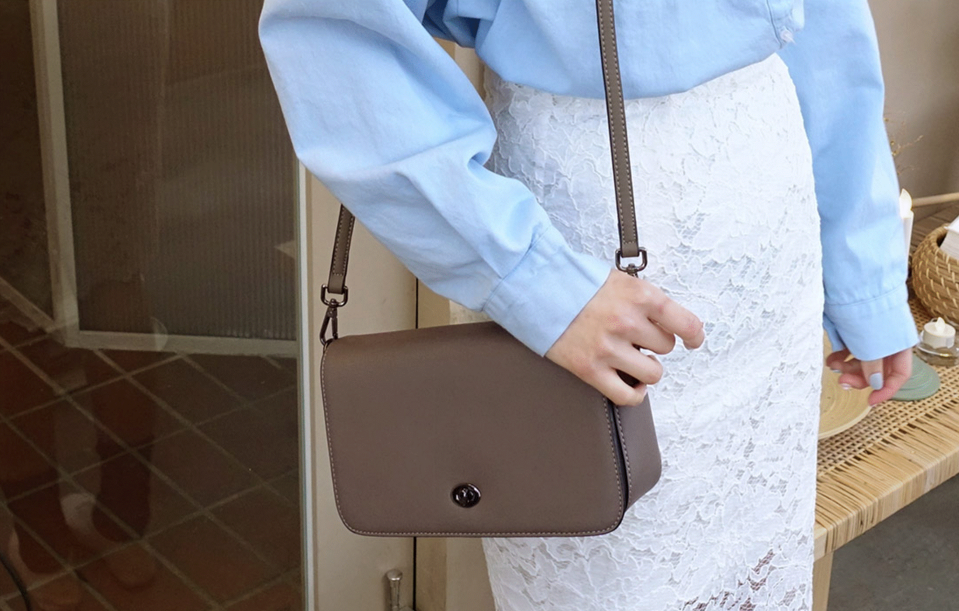 Đầu năm chọn túi xách hợp mệnh để tiền tài rủng rỉnh suốt năm Kỷ Hợi 2019-10