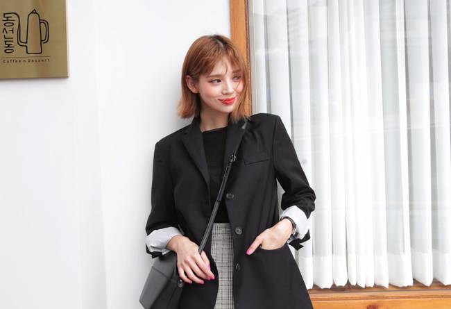 Đầu năm chọn túi xách hợp mệnh để tiền tài rủng rỉnh suốt năm Kỷ Hợi 2019-13