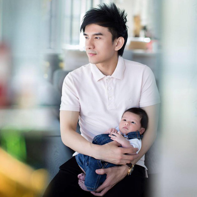 Đan Trường: Tôi phải dạy vợ cách làm đẹp, ngày xưa cô ấy làm gì biết chăm sóc da!-10