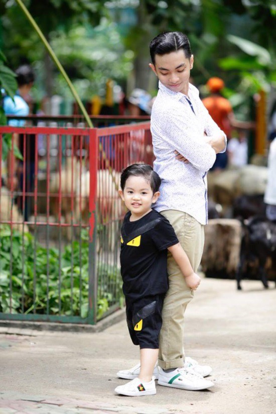 Mới hơn 3 tuổi nhưng Kubi nhà Khánh Thi đã sở hữu loạt đồ hiệu trị giá hàng trăm triệu-5