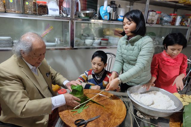 Cặp đôi chồng 91 vợ 38 tuổi ở Hà Nội bây giờ sống ra sao?-5