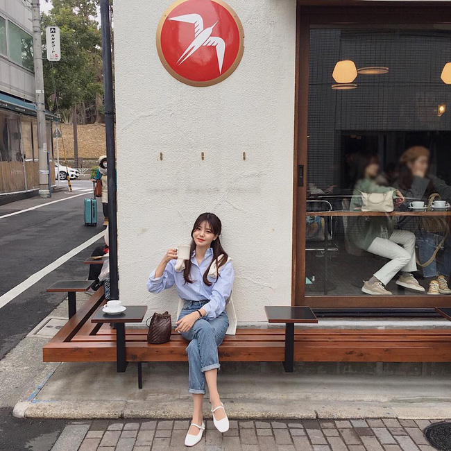 Ngoài son đỏ thì đây chính là combo chuẩn nhất cho nàng công sở mặc đi làm ngày đầu năm-2