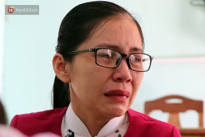 Buổi chào cờ đầu năm mới chìm trong nước mắt ở ngôi trường có 6 học sinh đuối nước thương tâm-17