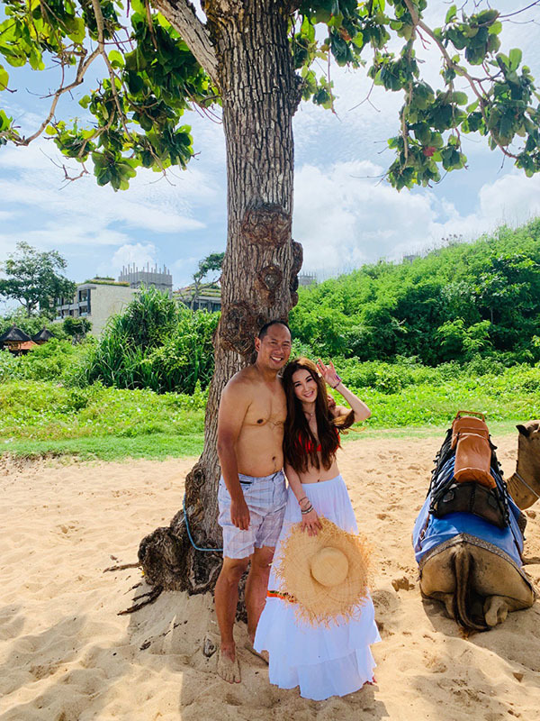 Phan Kim Liên Ôn Bích Hà diện bikini nóng bỏng ở tuổi 52-6