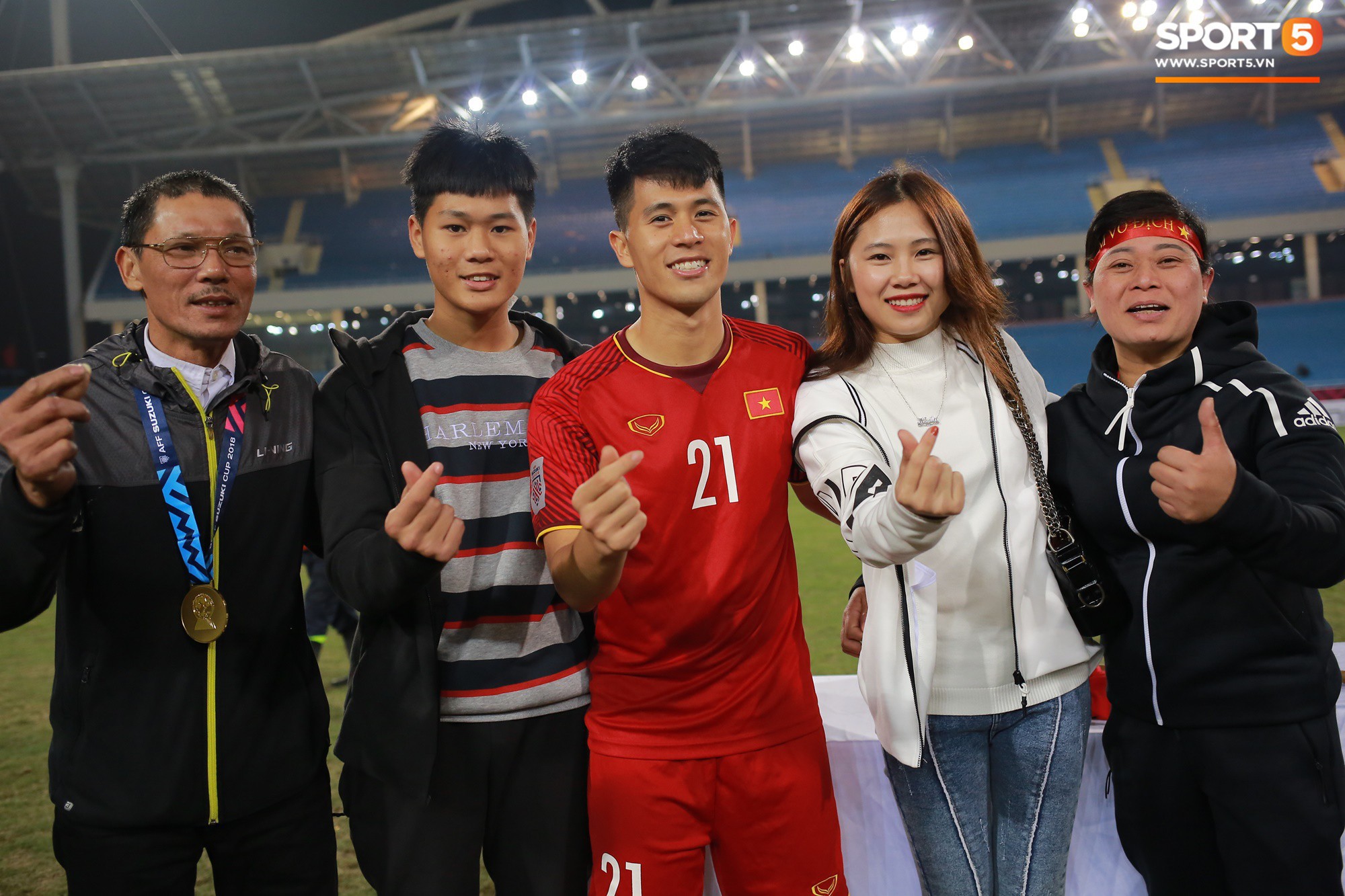 Đình Trọng nhớ cơm mẹ nấu, nhớ những người bạn Việt Nam da diết-2