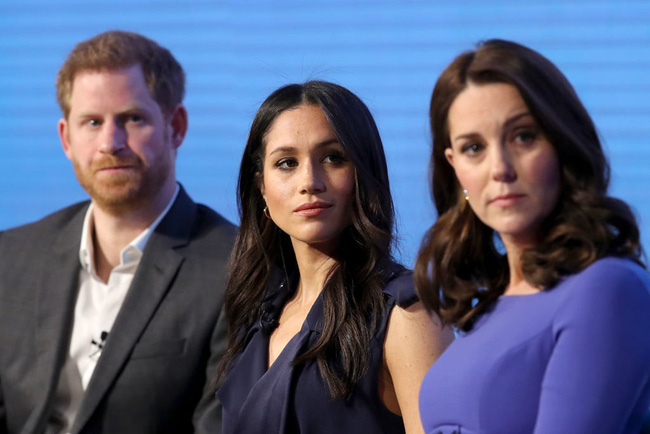 Công nương Kate tiếp tục rơi nước mắt vì hành động khiêu khích này của em dâu Meghan-2