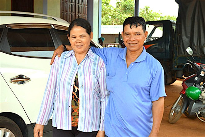 Làng tỷ phú vùng biên, biệt thự san sát, sáng ra đã có chục triệu-2