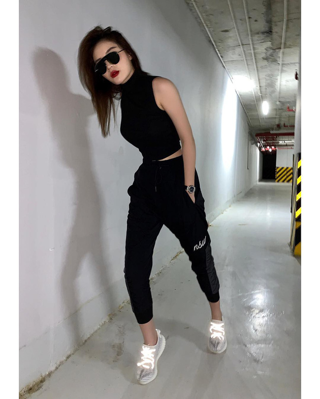 Đăng ảnh khoe giày là chính, nhưng fan lại chỉ chú ý vào điểm này trong ảnh của Kỳ Duyên-1