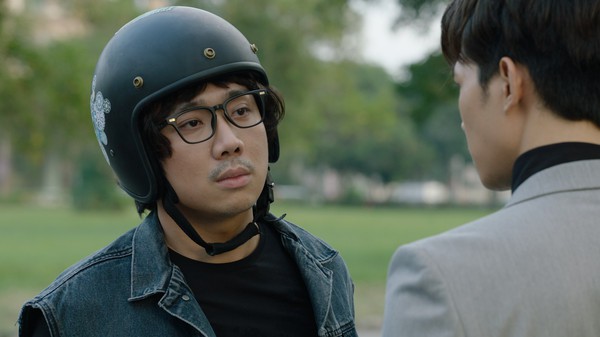 Phim trăm tỷ mùa Tết - Cua lại vợ bầu và Siêu sao siêu ngố có thực sự là tuyệt phẩm của điện ảnh Việt?-9