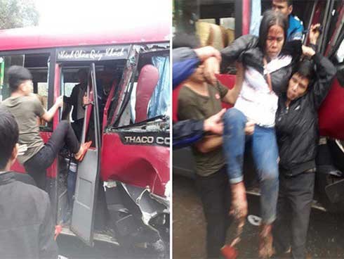 Xe khách đối đầu xe tải, người dân đạp cửa cứu các hành khách đang hoảng loạn ra ngoài