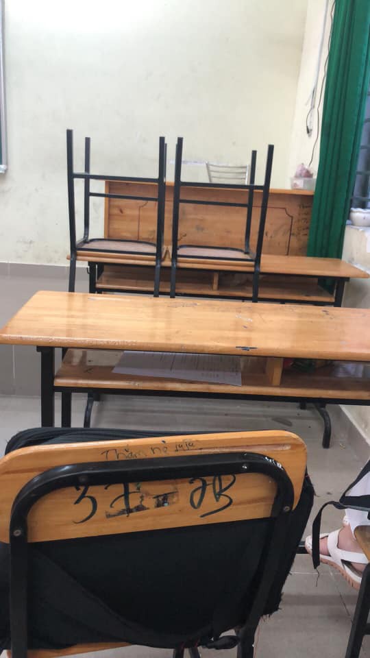 Loạt ảnh lớp học vắng như chùa bà Đanh vì sinh viên vẫn còn bận đắm chìm trong dư vị Tết-5