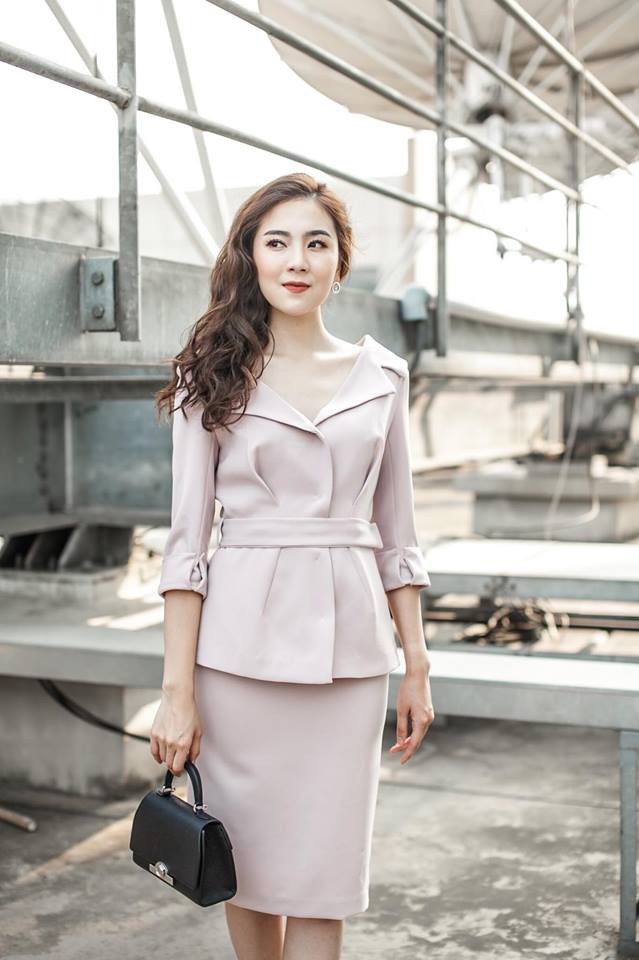 Cuộc sống trái ngược nhau của 2 nữ BTV xinh đẹp, nổi tiếng-6