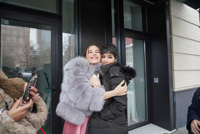 Hoa hậu HHen Niê đẹp như tranh với thần thái ngút ngàn dưới trời tuyết trắng xoá-12