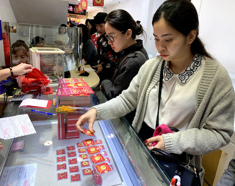 Kéo nhau đi mua vàng sớm, nhà buôn cháy hàng trước vía Thần Tài-12