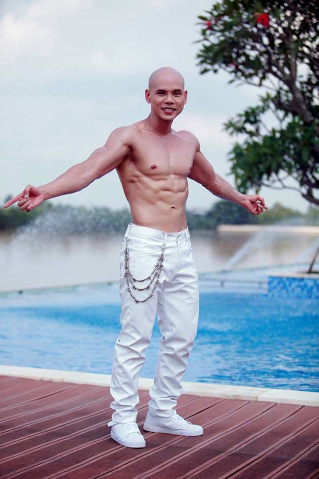 Điểm mặt các nam thần cơ bắp làng nhạc vàng U40, U50 vẫn khiến chị em mê mệt-7