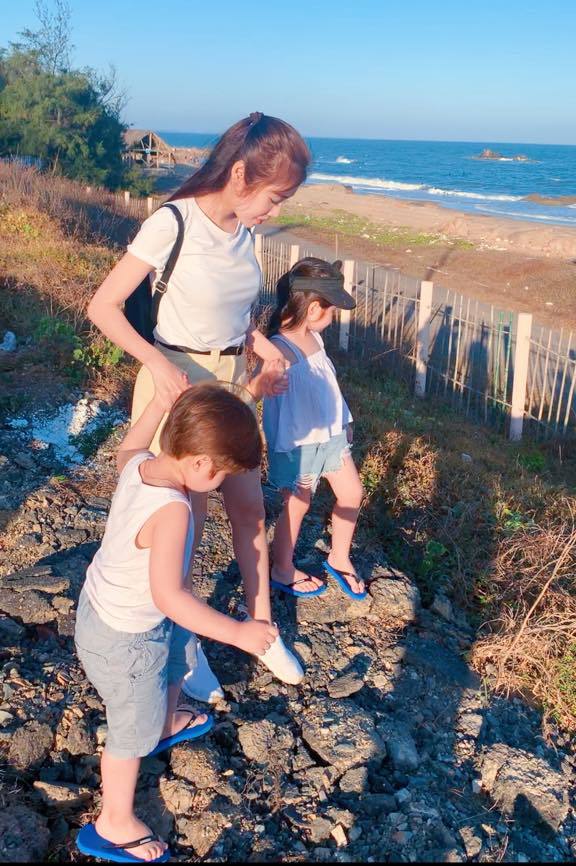 Giàu có, nóng bỏng như bà mẹ hai con Elly Trần-8