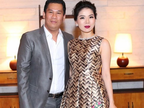 Lệ Quyên: Chồng tôi không phải đại gia, Valentine chỉ tặng hoa