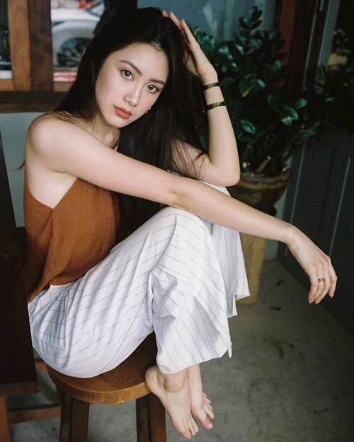 Chân dung nàng hot girl Lào gốc Việt nổi tiếng xinh đẹp-3