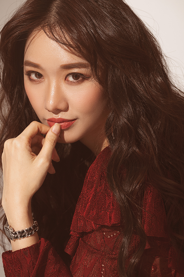 Bộ ảnh FA thì không nên xem” của Trấn Thành – Hari Won gây sốt” nhân ngày Valentine-12