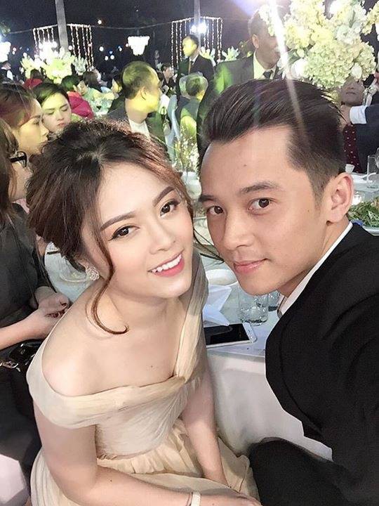 Hằng Túi đăng status ngọt hơn đường gửi ông xã sáng Valentine, nhưng màn đáp trả của chồng cô khiến chị em cười lăn lóc-1