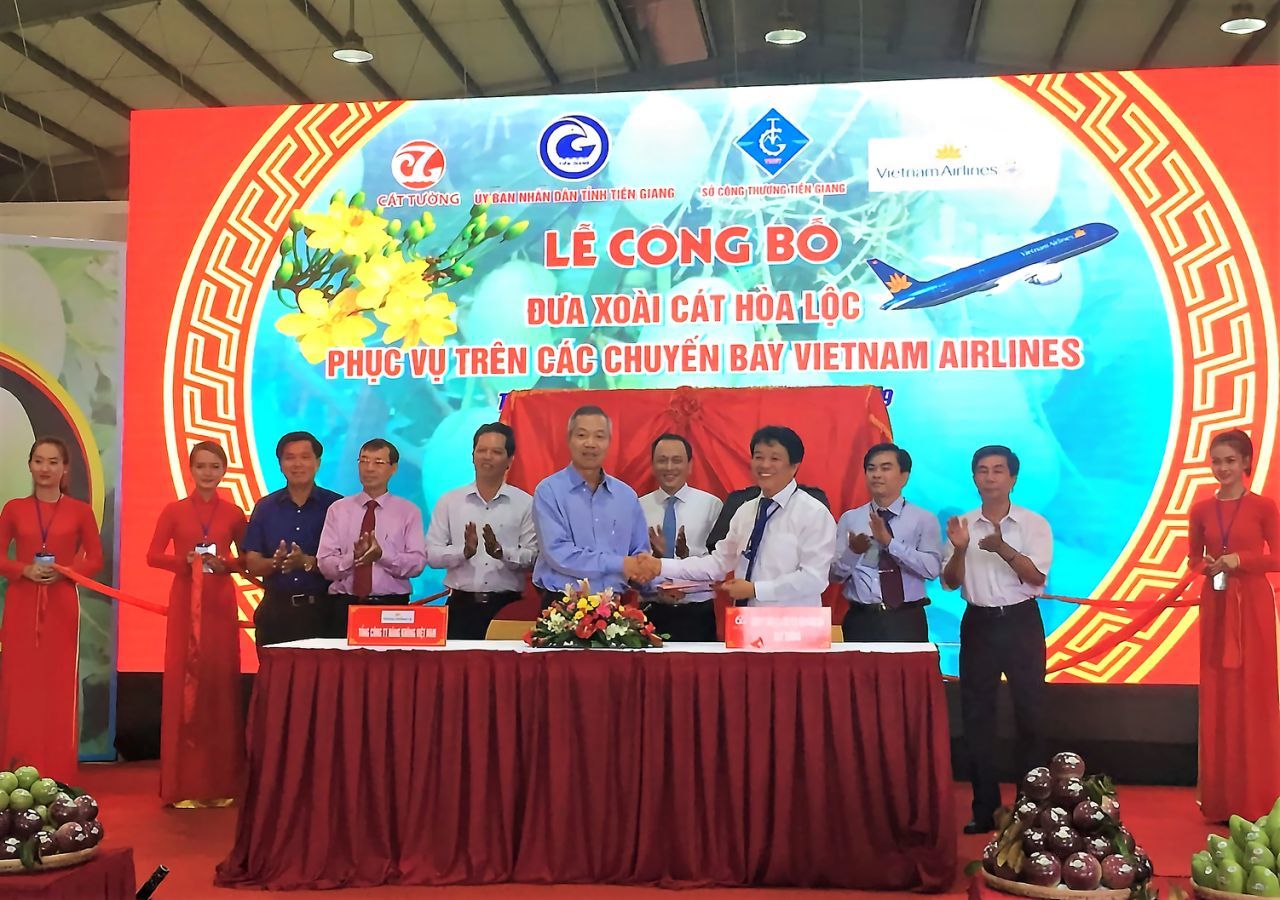 Xoài cát Hòa Lộc mời gọi đầu tư trên chuyến bay Vietnam Airlines-1