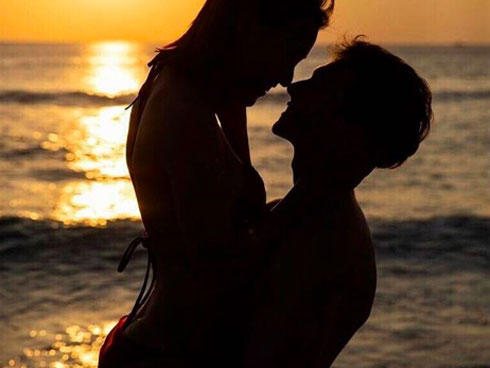 Huỳnh Anh phản ứng bất ngờ sau khi tình cũ Hoàng Oanh công khai có bạn trai mới, nhưng thái độ của Á hậu mới gây chú ý-3