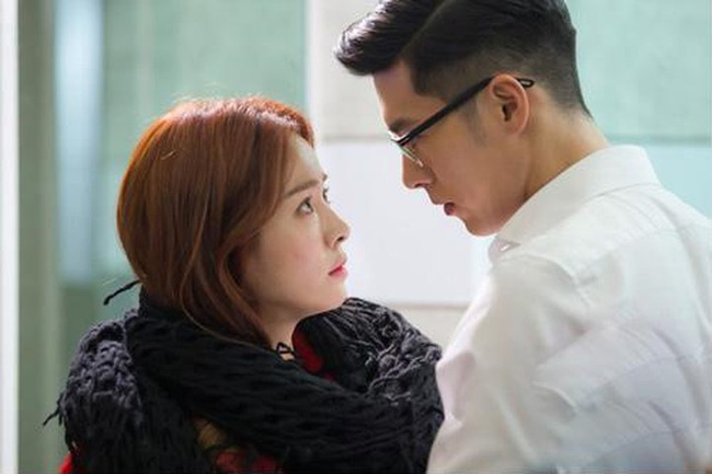 Từng vung tiền đuổi đi khi biết tôi có thai, bây giờ mẹ của người yêu cũ lại lạy lục xin nhận cháu-1