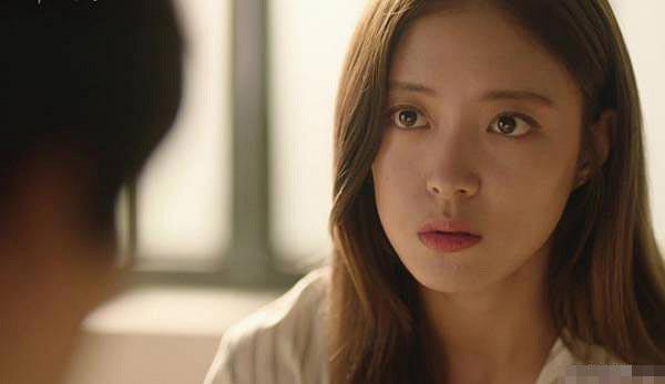 Chồng nói phải chen chân đi mua vàng, tôi chết sững khi nghe con reo lên-1