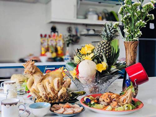 Từ nấu gì cũng cháy nồi, nàng dâu SG quyết tâm vào bếp, mẹ chồng khó tính phải gật gù-3