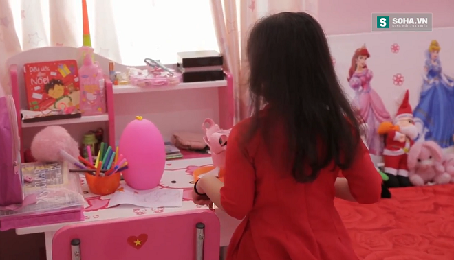 Không phải đồ cổ 100 tuổi, đây mới là thứ quý giá nhất bên trong cơ ngơi 25 tỉ của Hồng Tơ-7