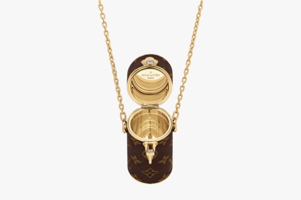 Hết hồn với hộp đựng son của Louis Vuitton giá 32 triệu đồng-2