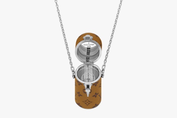 Hết hồn với hộp đựng son của Louis Vuitton giá 32 triệu đồng-4