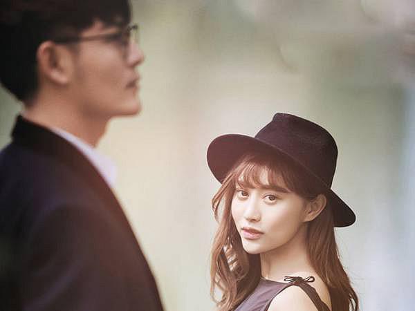 Cắn răng thuê người yêu đến đám cưới tình cũ, ai ngờ vớ được đại gia-1