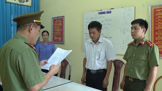 Vụ gian lận điểm thi ở Sơn La: Khởi tố nguyên một Trung tá Công an-1