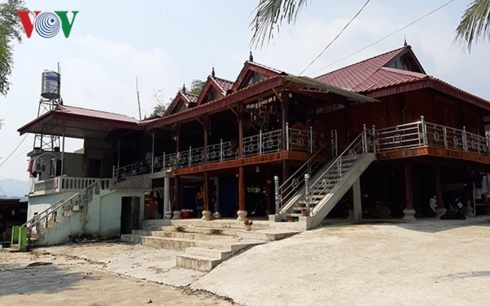 Bố giết con 10 tháng tuổi rồi tự tử không thành trong đêm-1