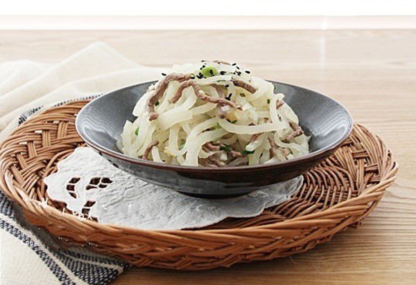 Bò xào quen thuộc lắm rồi nhưng với cách này thì ăn sẽ cực kỳ lạ miệng-5