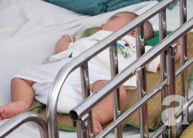 Dịch sởi đang diễn biến bất thường nhưng nhiều bà mẹ vẫn anti vaccine: Coi chừng mất mạng con-1