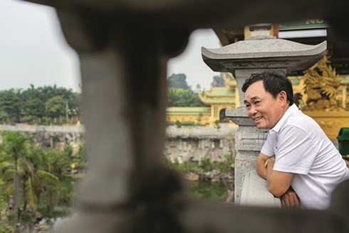 Chân dung đại gia Dũng lò vôi - ông chủ siêu dự án Đại Nam: Ăn chay trường, sở hữu khối tài sản hàng chục nghìn tỷ, biến đồng hoang thành mỏ vàng-3