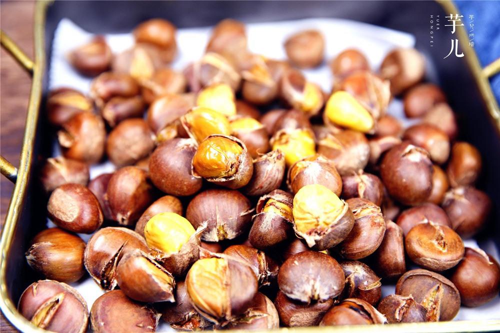 Rang hạt dẻ kiểu này, chỉ 5 phút là xong lại chẳng tốn công bóc vỏ-4