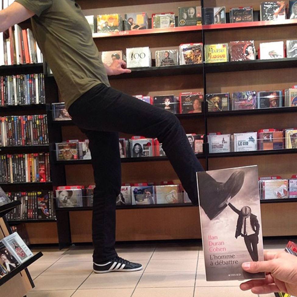 Bí kíp sống ảo bá đạo với bìa sách của giới trẻ-3