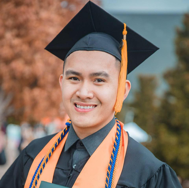 Cận cảnh chân dung con trai Hoài Linh: điển trai như tài tử, tốt nghiệp ĐH danh tiếng tại Mỹ, chưa 30 tuổi đã có sự nghiệp-4