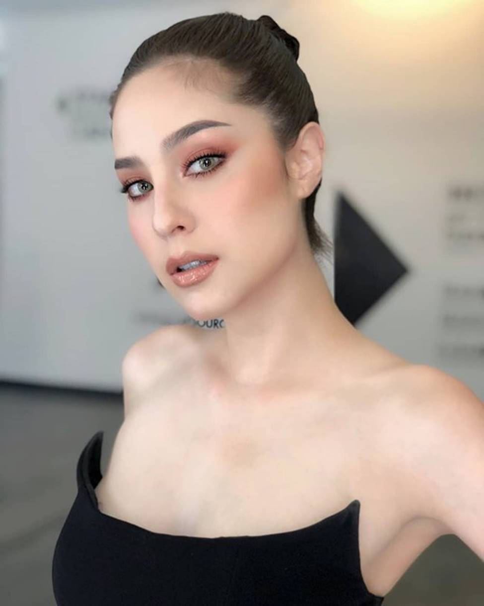 Vẻ đẹp gợi cảm quyến rũ của mỹ nhân gây bão trên truyền hình Thái-9