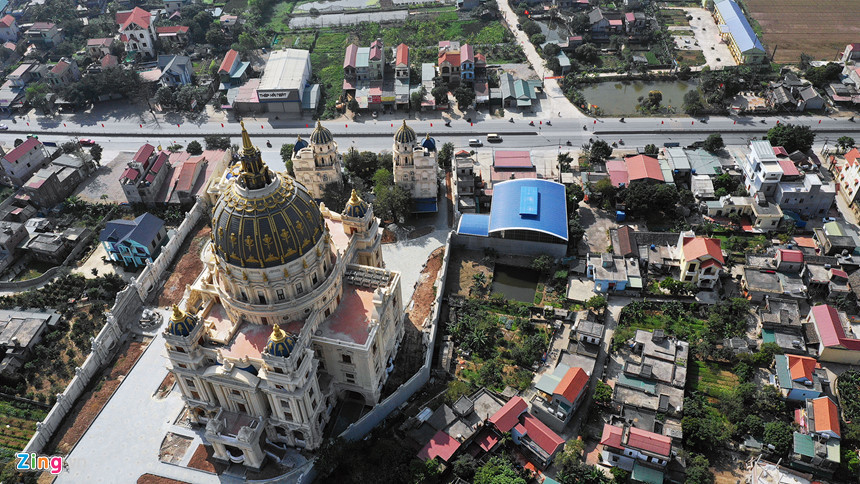 Lâu đài hoành tráng như trong truyện cổ tích của đại gia Ninh Bình-4